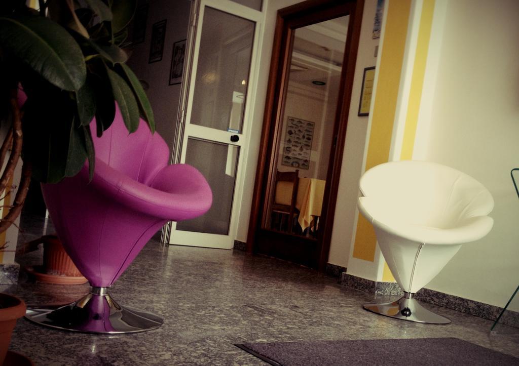 Hotel Vienna Senigallia Kültér fotó
